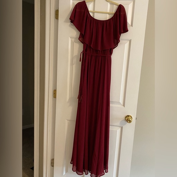 Long red dress - Picture 3 of 8